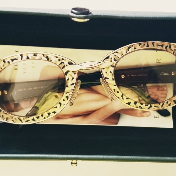 Vintage Cazal eyeglasses. - Picture 3 of 7